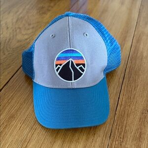 Patagonia Fitz Roy Emblem Lopro Trucker Hat